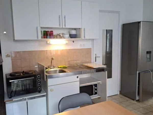 Studio 1 pièce 26 m² 