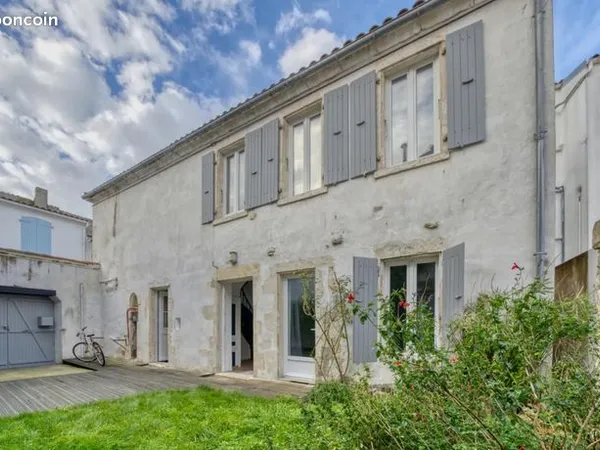 Appartement 5 pièces 177 m² 