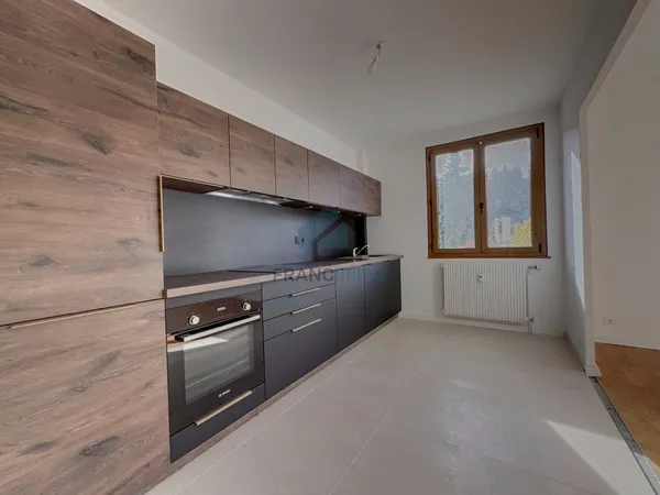 MAICHE - APPARTEMENT F3 
