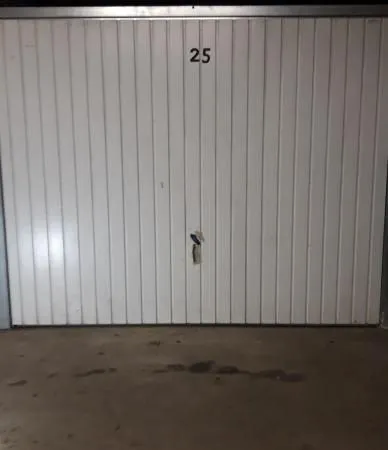 Garage/box 14 m² L Hermitage 