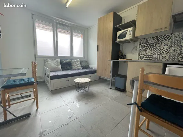 Studio étudiant proche université mont houy 