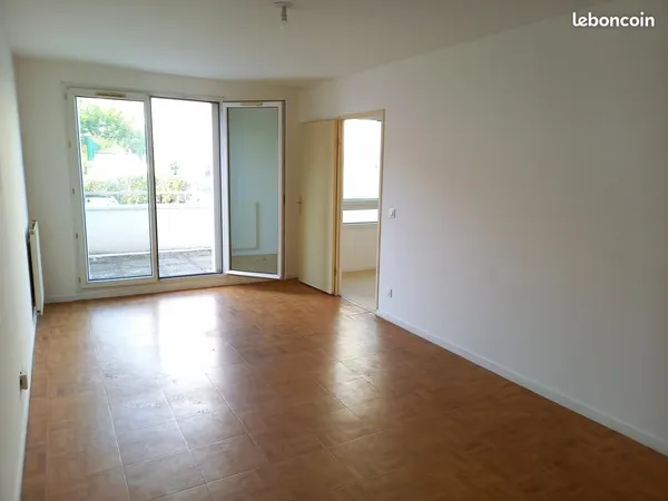 Studio 1 pièce 31 m² 