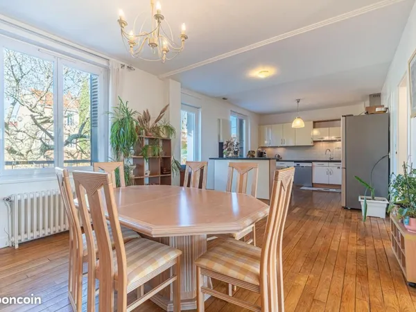 Maison 8 pièces 175 m² 