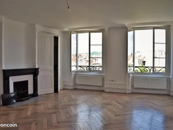 Appartement 4 pièces 92 m² 