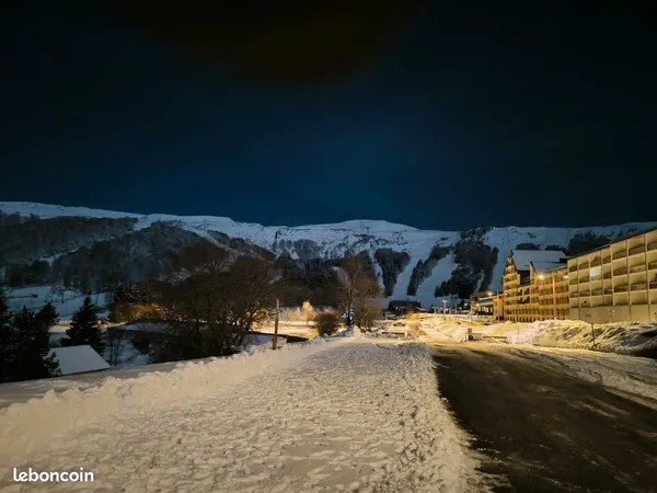 Local comercial Belle opportunité à Superbesse 