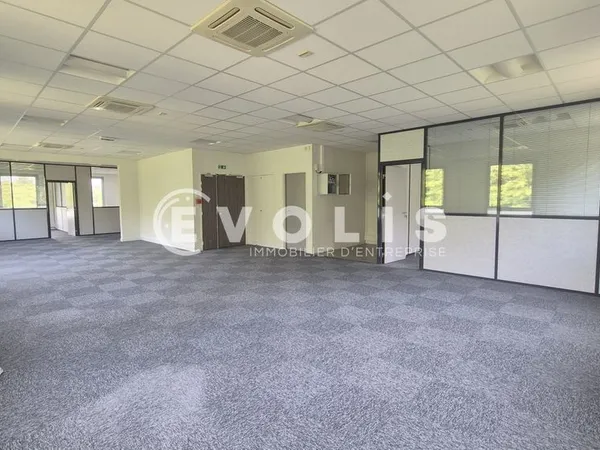 Bureaux - A LOUER - 164 m² divisibles à partir de 80 m² 