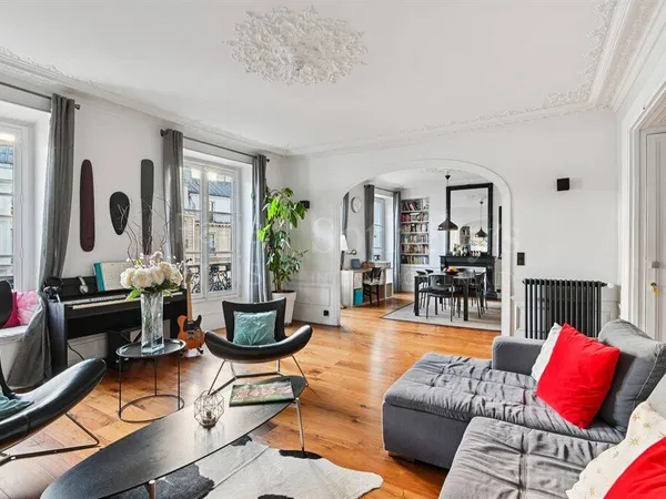 Appartement 6 pièces 138 m² 