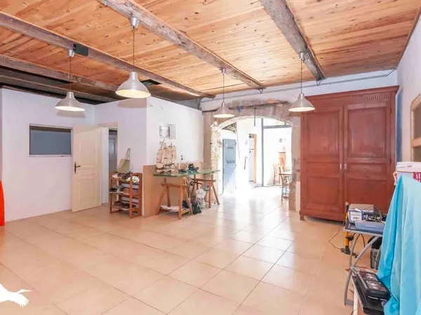 Appartement 2 pièces 112 m² 