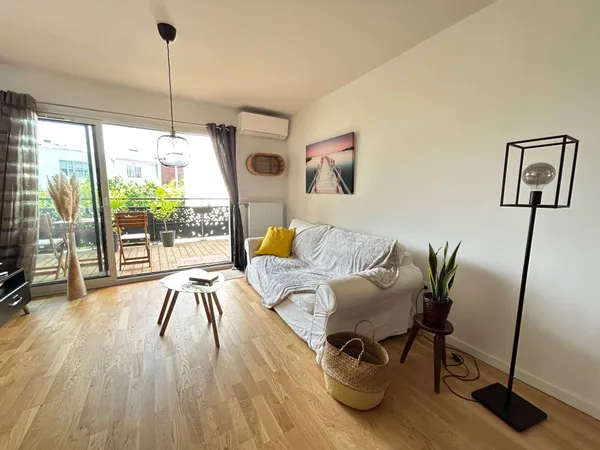 Côte Pavée - Proche Saint-Joseph - appartement T4 dans résidence de grand standing avec 2 garages 
