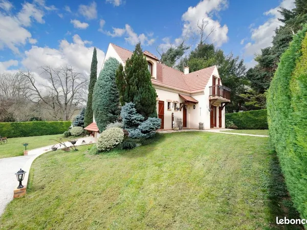 Maison 4 pièces 138 m² 