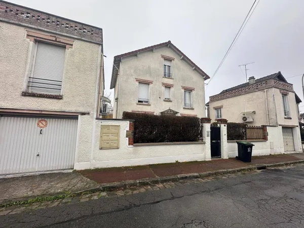 Immeuble 209 m² 