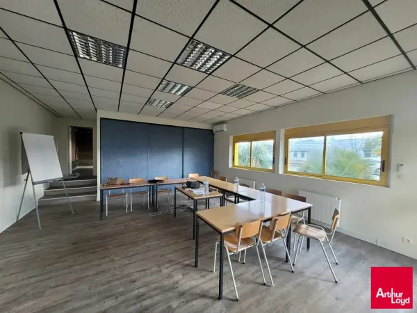 LOCAL D'ACTIVITE A LOUER 