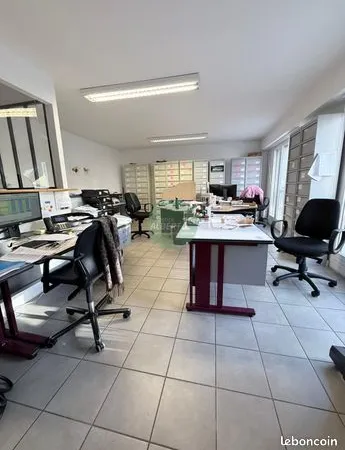 Local commercial 98 m² 