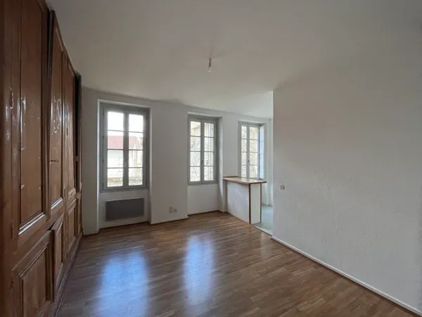 Appartement de 2 pièces principales 
