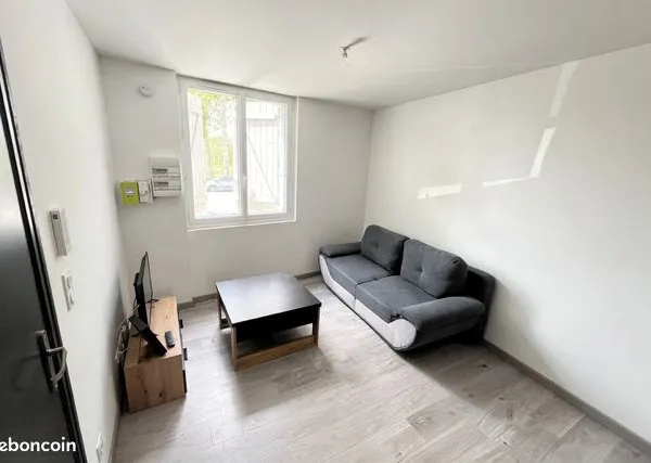 Studio 1 pièce 26 m2 