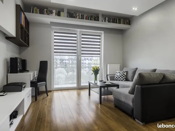 Studio 1 pièce 35 m² 
