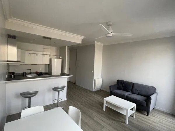 Duplex 3 pièces 70 m² 