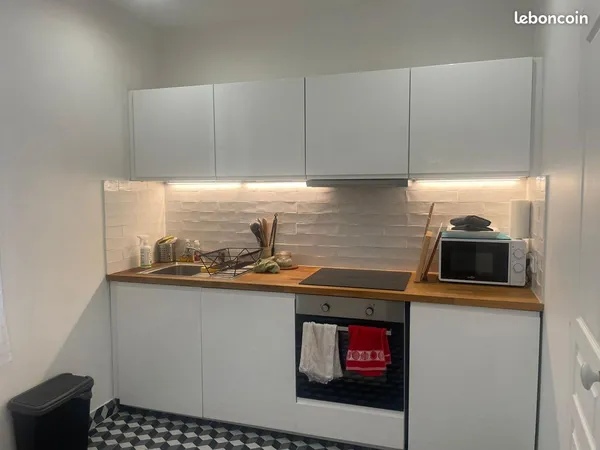 Appartement T2 meublé à louer à versailles rive droite 