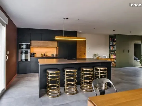 Appartement 4 pièces 105 m² 