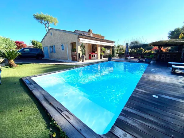 Maison 5 pièces 168 m² 