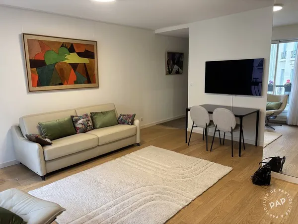 Studio 1 pièce 33 m² 