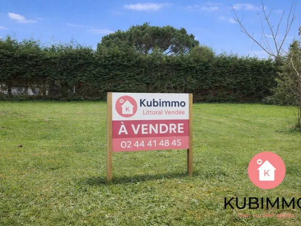 Terrain 548 m² 