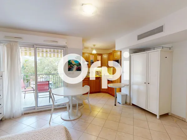 Appartement 1 pièce 25 m² 