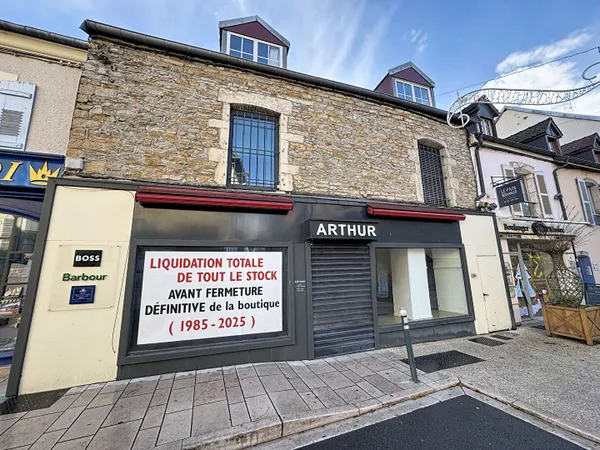 Immeuble 5 pièces 150 m² 