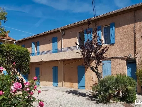 Studio à vendre - Spécial investisseur - 6% brut - Locataires en place 