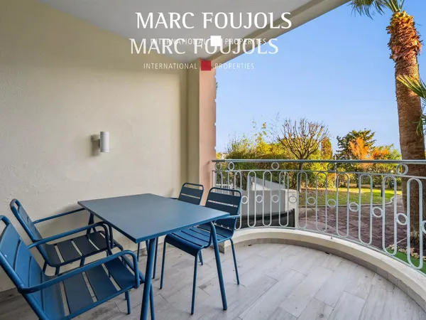 2 pièces avec terrasse vue mer - piscine et tennis dans la résidence 