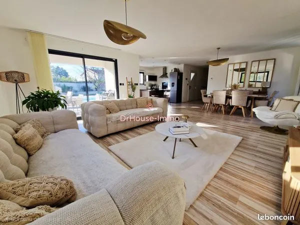 Maison 5 pièces 135 m² 