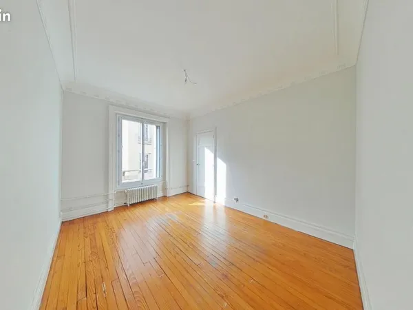 Appartement 1 pièce 38 m² 