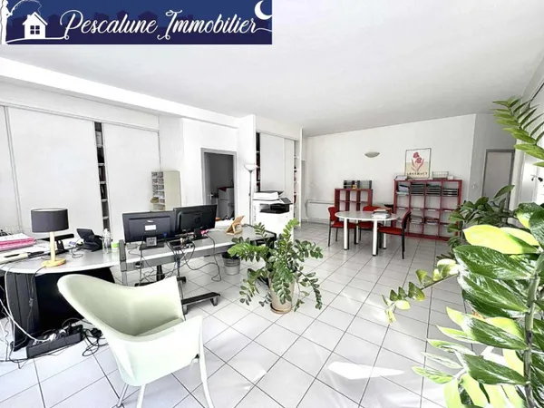 Local commercial 6 pièces 129 m² 