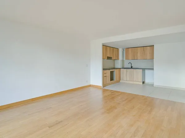 Appartement 3 pièces 77 m² 