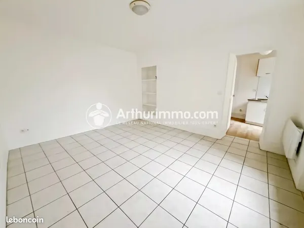 Appartement 1 pièce 27 m² 