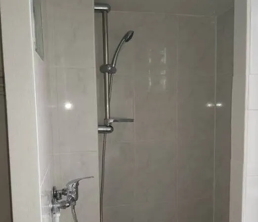 Appartement 1 pièce 9 m² 