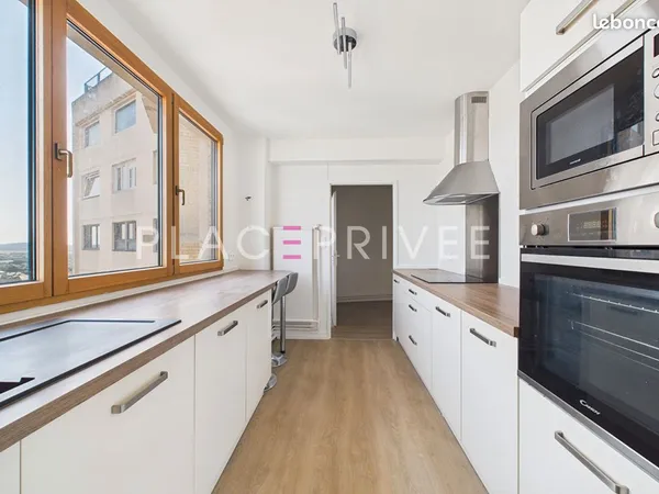 Appartement 4 pièces 99 m² 