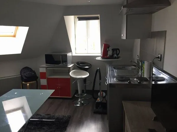 Appartement 1 pièce 10 m² 
