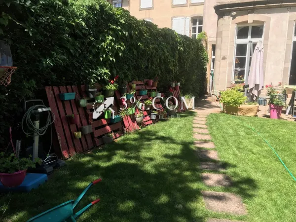 Maison 10 pièces 107 m² 