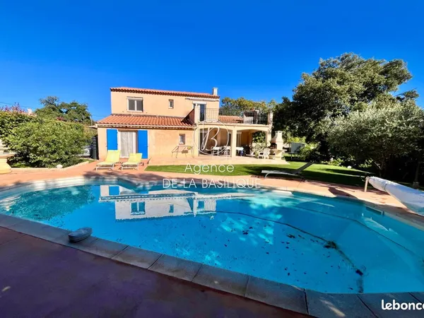 Maison 5 pièces 130 m² 