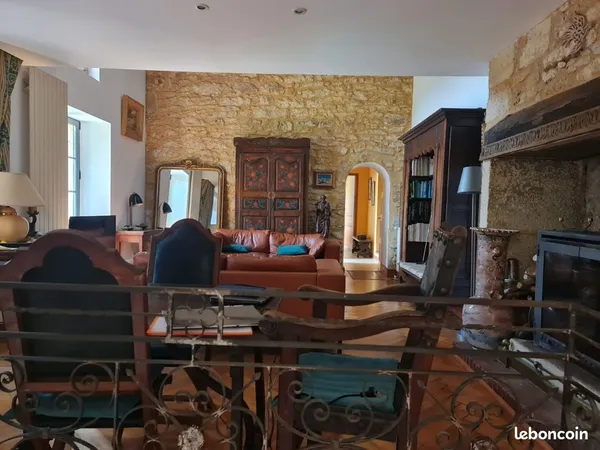 Particulier vend maison proche Sarlat 