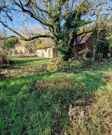Grange 1 pièce 70 m² 