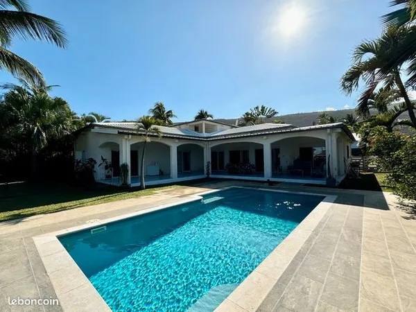 Maison 5 pièces 167 m² 
