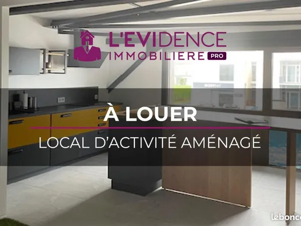 Local bureaux 169 m² 