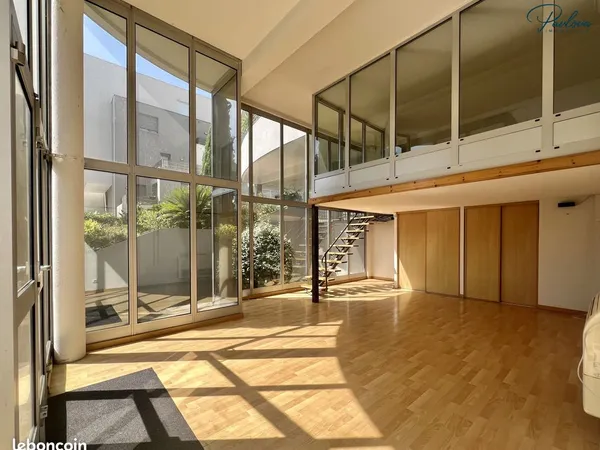 Local 100 m² Montpellier 