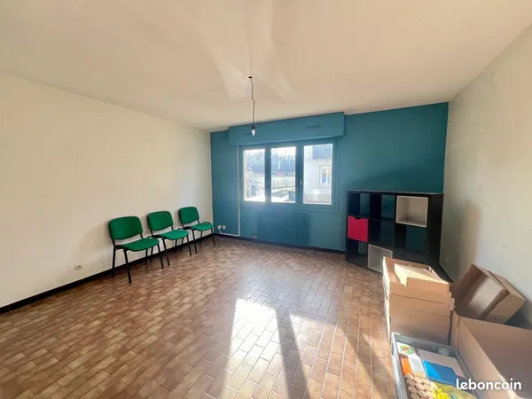 Studio 1 pièce 28 m² 
