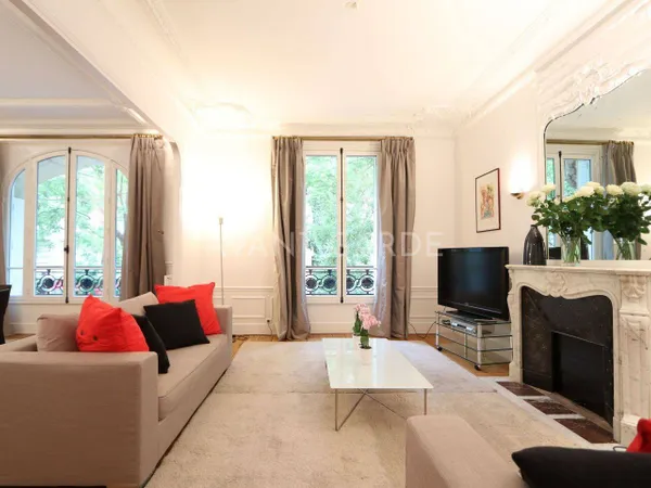 Appartement 4 pièces 101 m² 