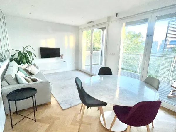 Loue T3 - 63m² avec terrasse - Batignolles, Clichy, Levallois 