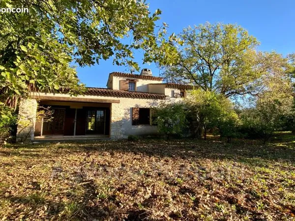 Maison 6 pièces 140 m² 