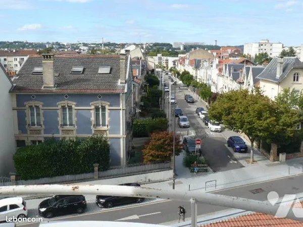 Appartement 1 pièce 33 m² 